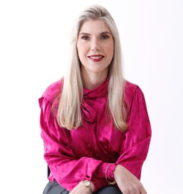 Nebenantragstellerin Dr. Daniella Pilon Muknickas